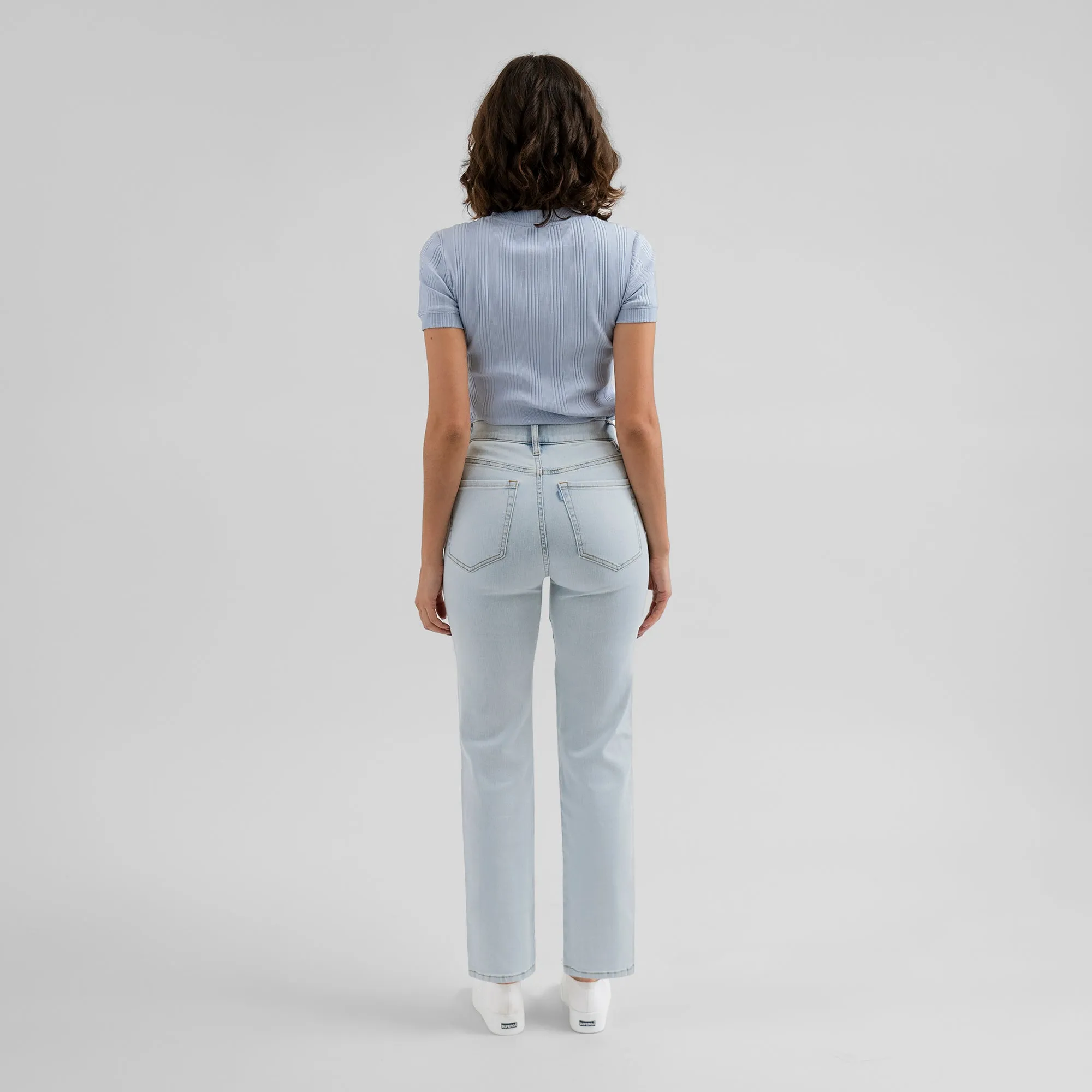 Air Straight Jeans