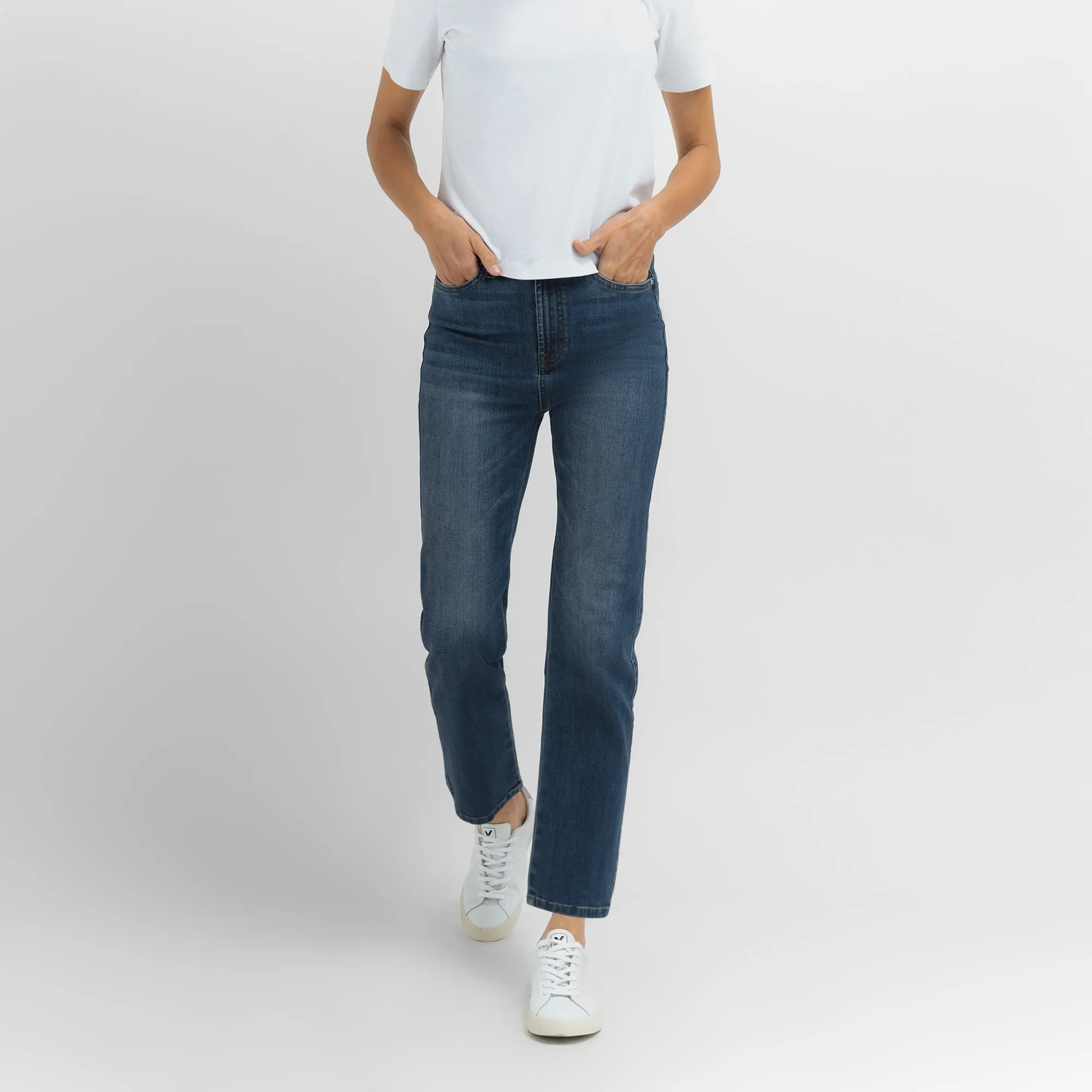 Air Straight Jeans