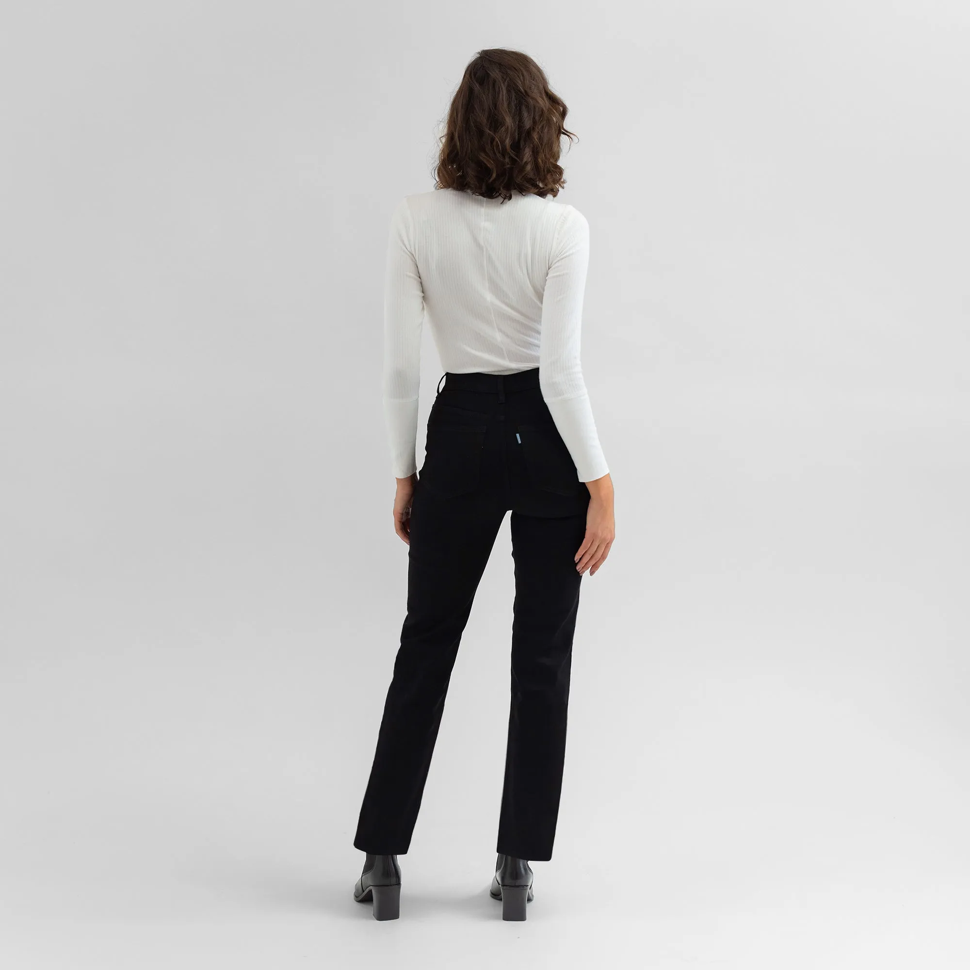 Air Straight Jeans
