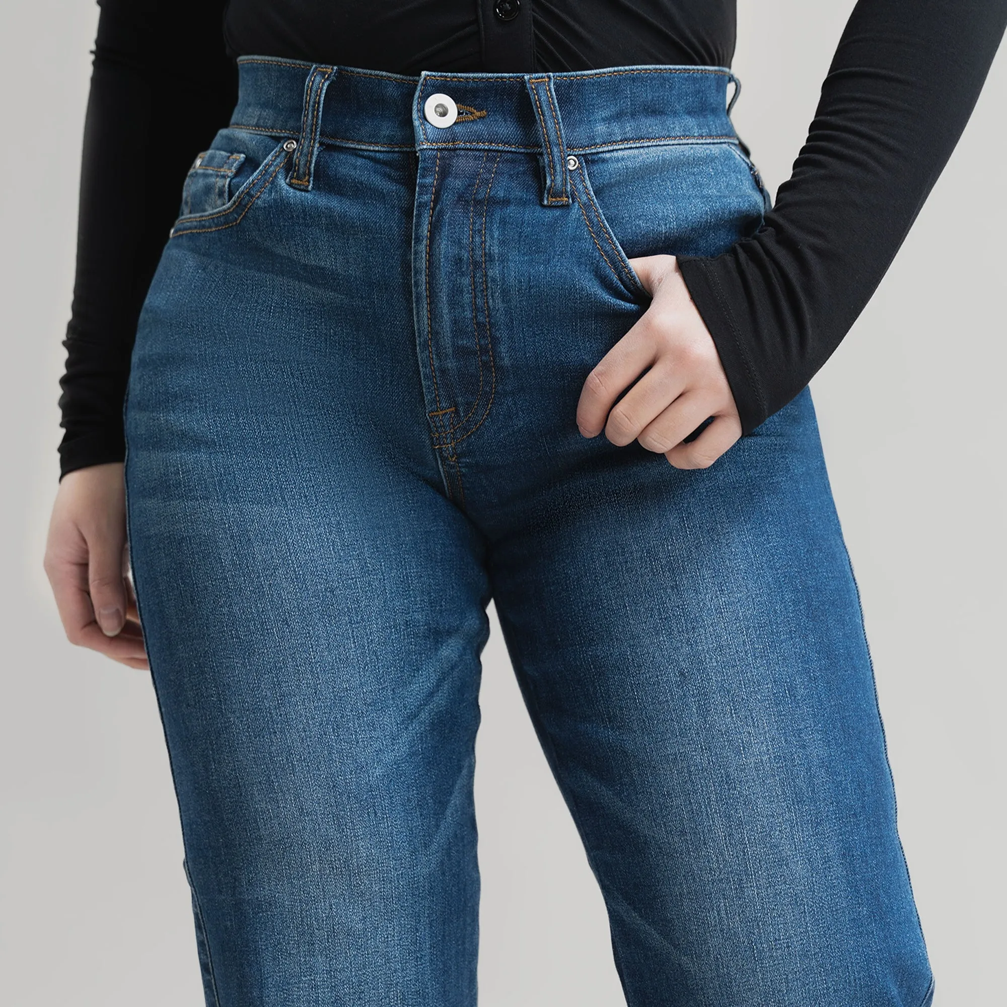 Air Straight Jeans
