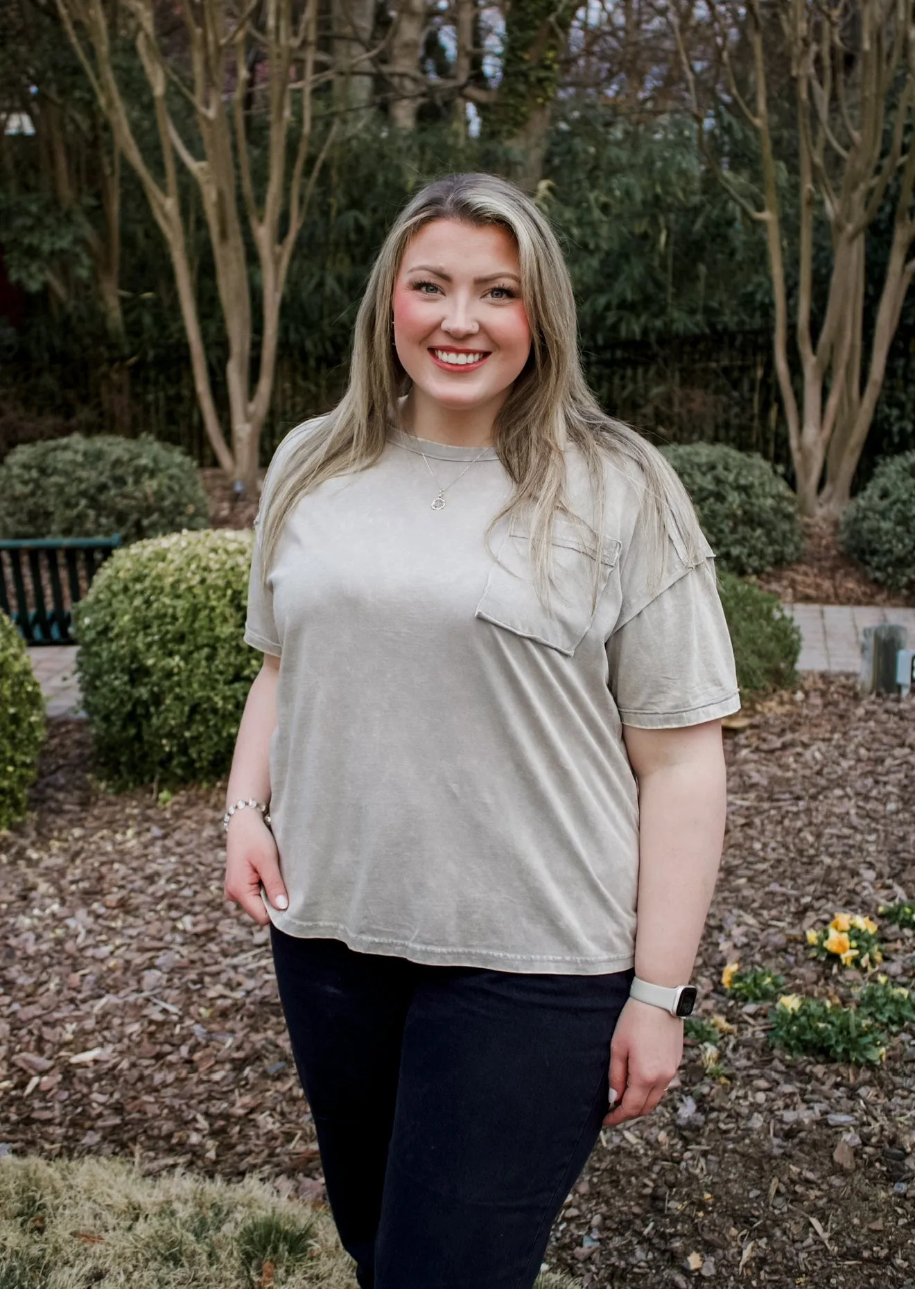 CURVY - The Molly Acid Wash Tee - Sleet