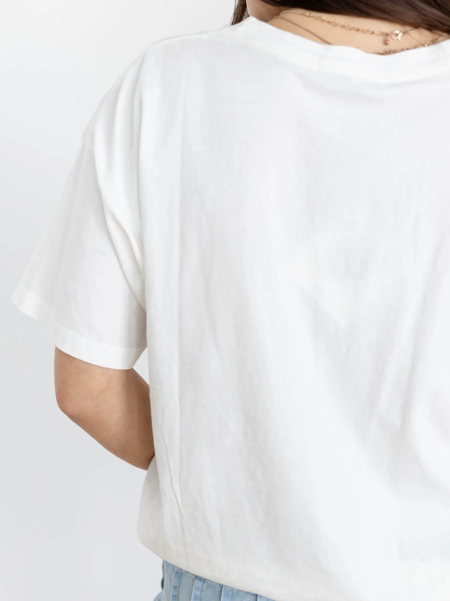 Daydreamer Lainey Wilson Bell Bottom Country Merch Tee