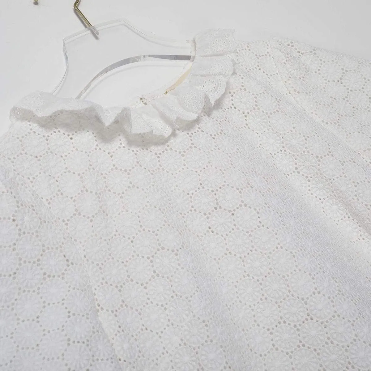 ELEGANT BRIGITTE EMBROIDERY BLOUSE