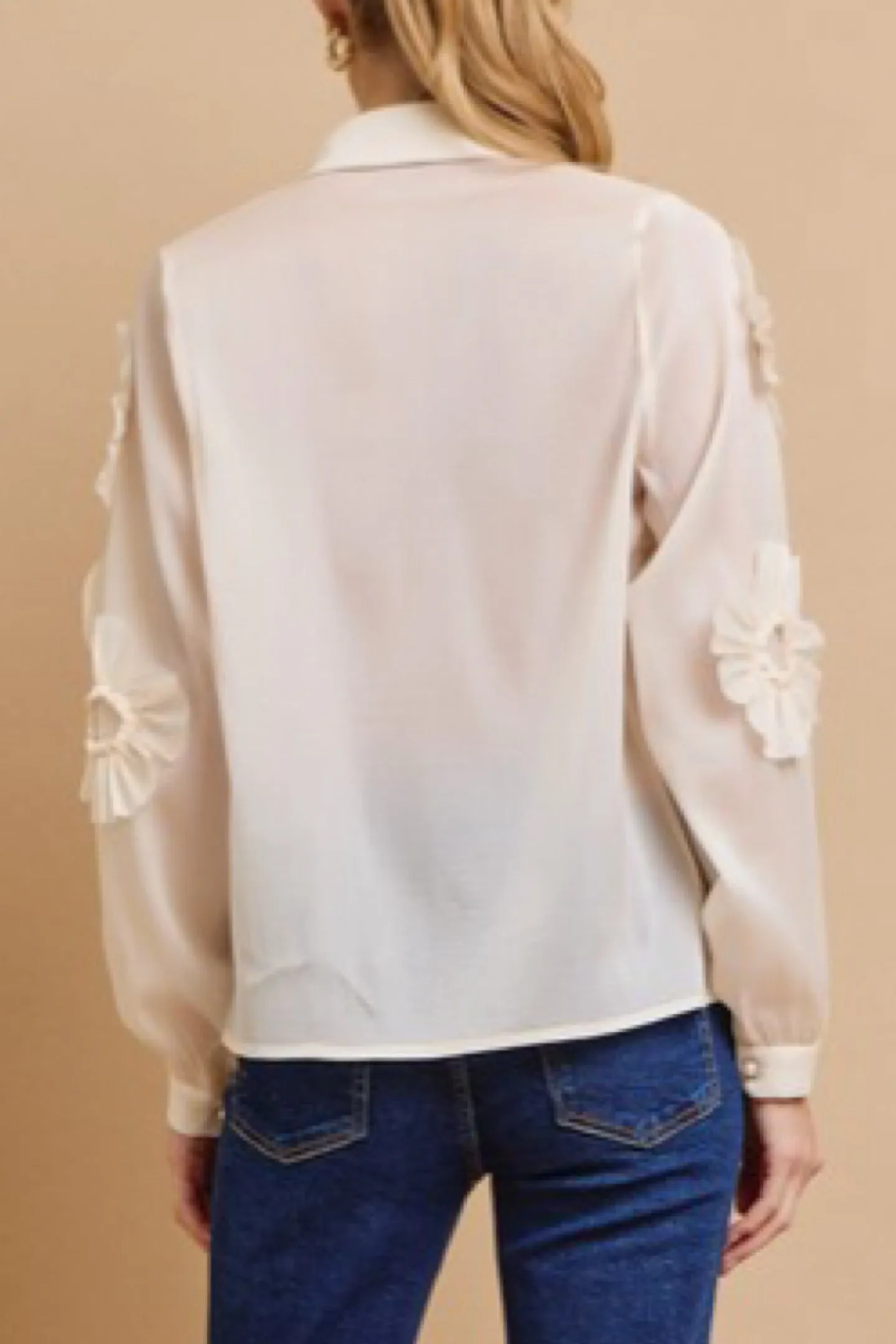 ELEGANT FLOWERS TOP
