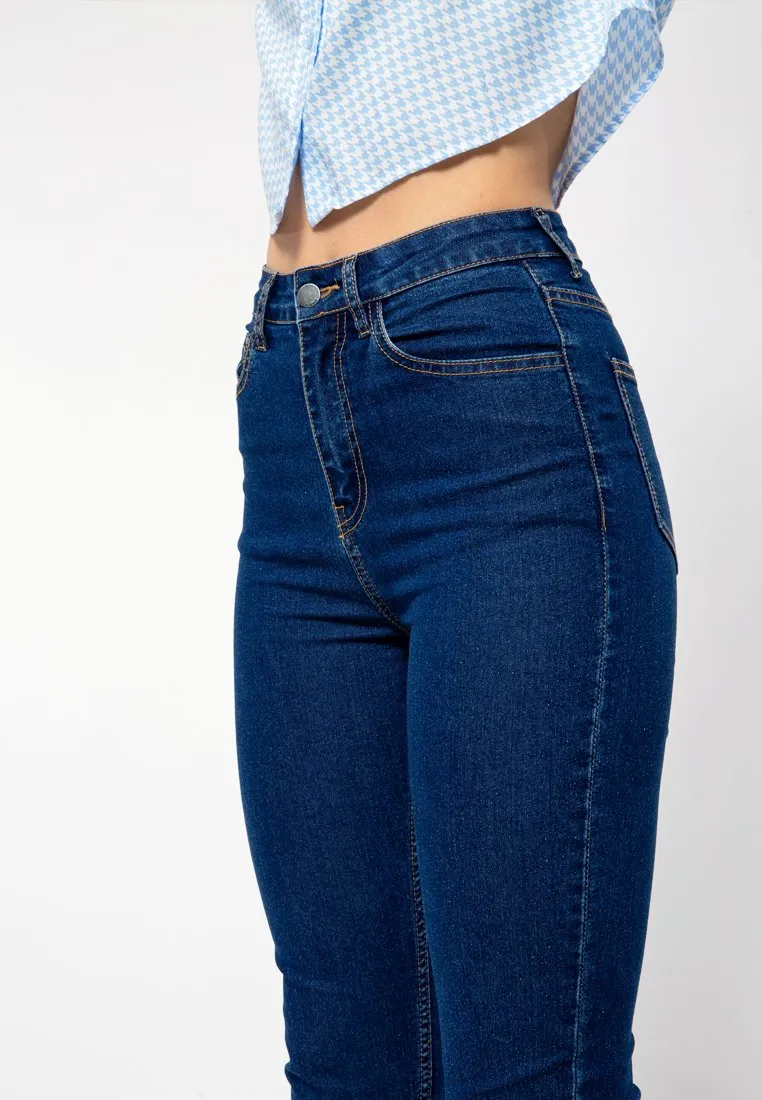 Fitted Mom Jeans