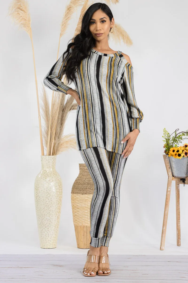 HH669R-STRIPES - 2 PC TOP AND JOGGER SET