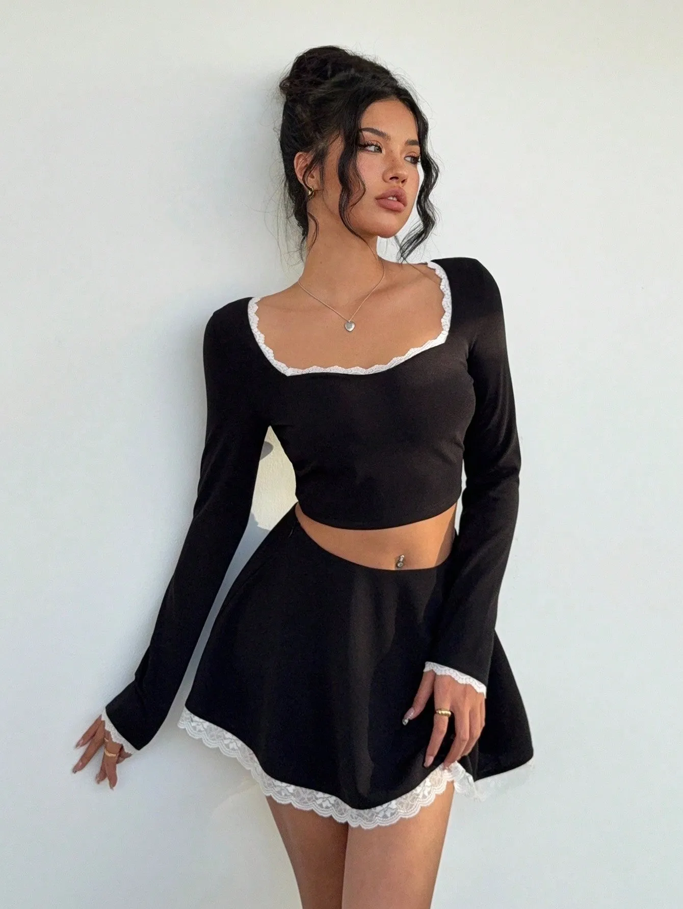 Modern Lace Patchwork Crew Neck Long Sleeve Fitted Black T-Shirt   Low-Waist Lace Patchwork Flare Hem Skirt