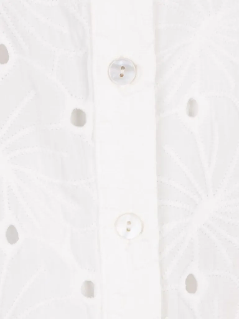 Short Embroidery Flower Blouse
