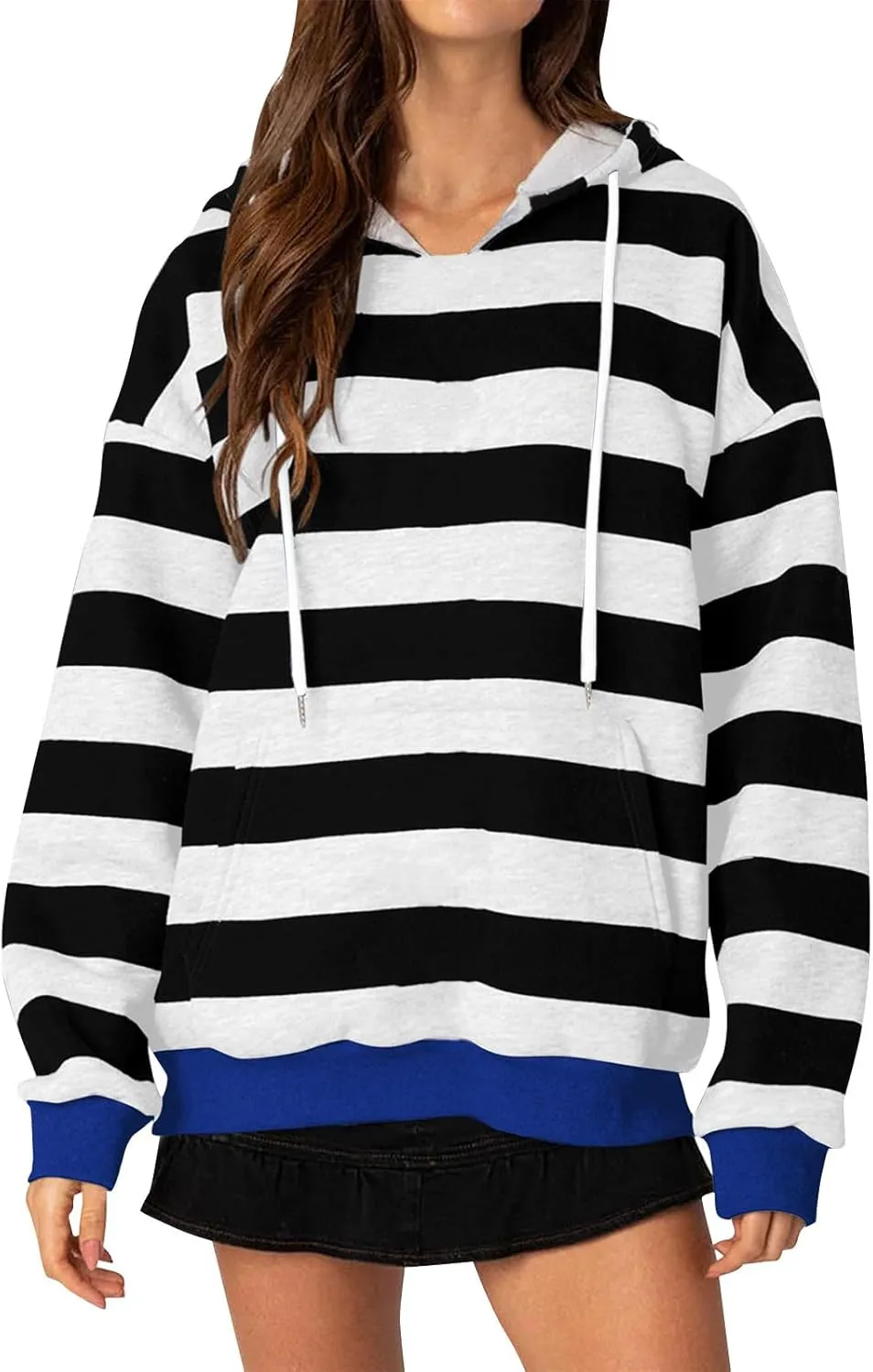Womens Hoodies Long Sleeve Loose Sweatshirt Graphic Top Drawstring Pullover Hooded Hoodie Fall Outfits with Pocket